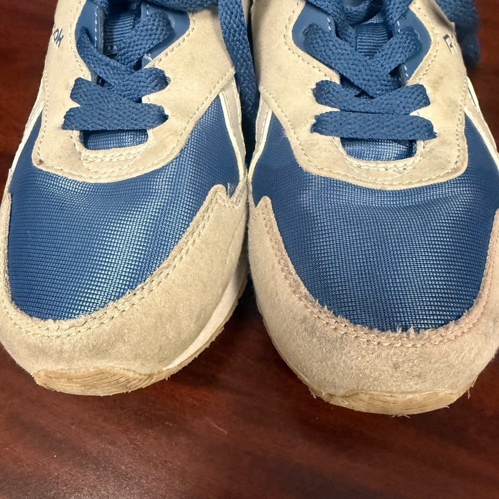 Children's Reebok Blue and Beige Sneakers size 2 youth